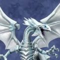 Drago Bianco Occhi Blu