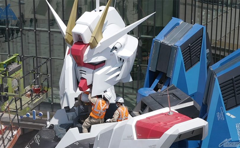 GUNDAM: dei video mostrano la realizzazione del Freedom Gundam di Shanghai